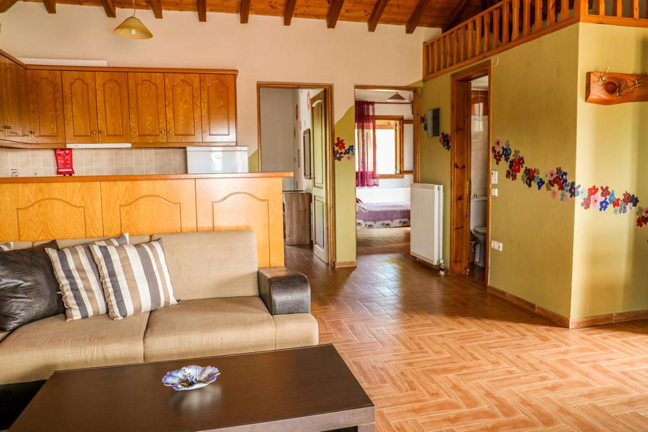 Sunset Studios & Apartments Кукунаріес Екстер'єр фото