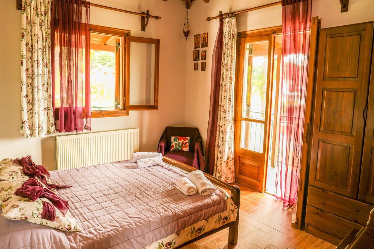 Sunset Studios & Apartments Кукунаріес Екстер'єр фото