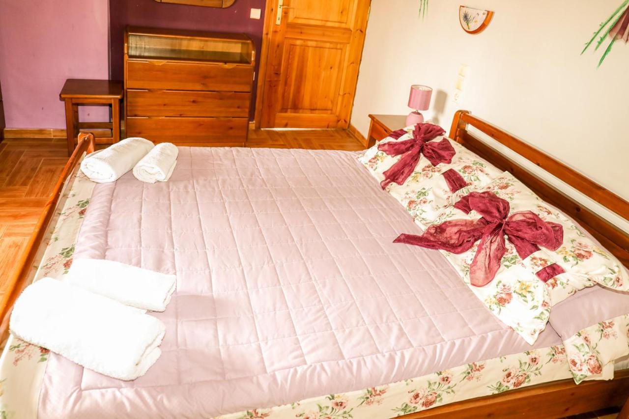 Sunset Studios & Apartments Кукунаріес Екстер'єр фото
